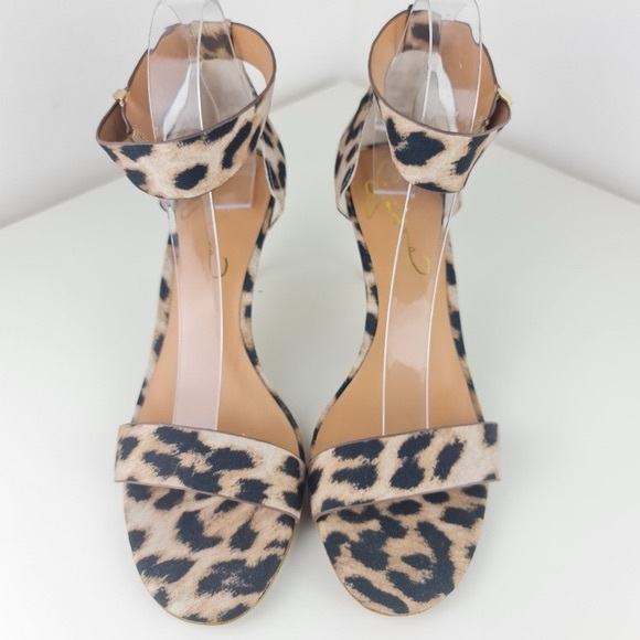 Report Signature Ankle Strap Pumps Shoes Heels Women Sandals Size 9 Leopard - Picture 2 of 7